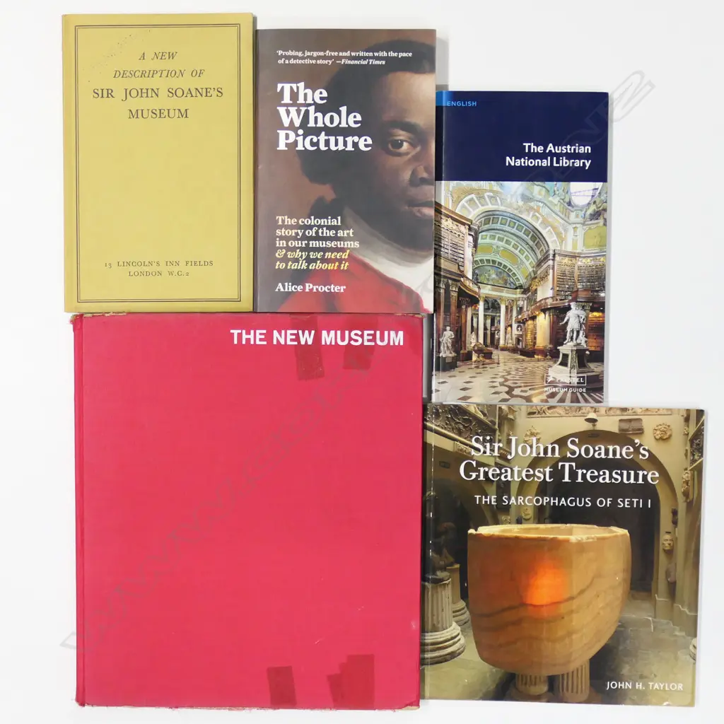 FIVE PUBLICATIONS: WORLD MUSEUMS Image 1++